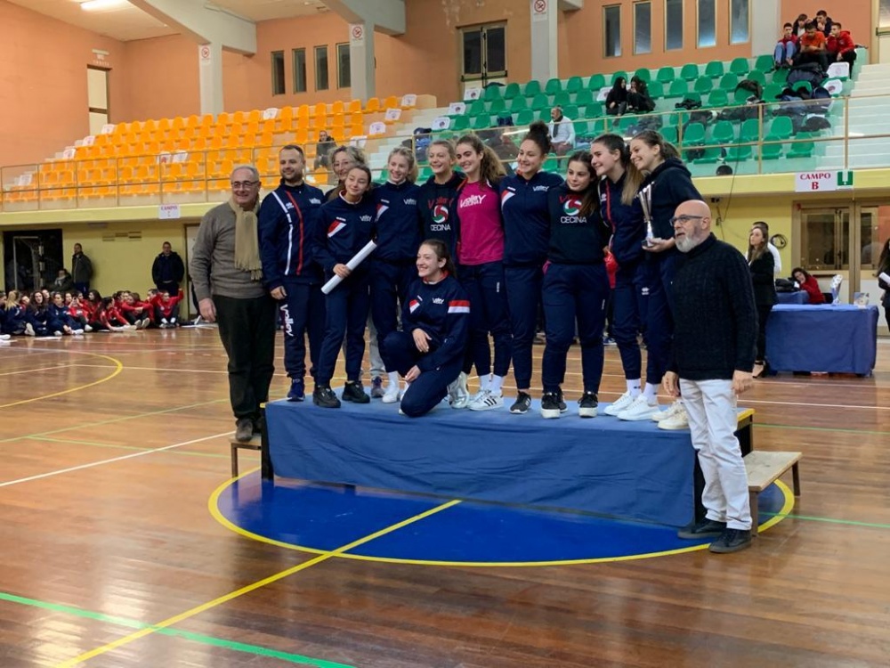 U16 Baia del Marinaio Volley Cecina Rossa: sale sul gradino piu' alto del podio al Torneo di Civitavecchia!
